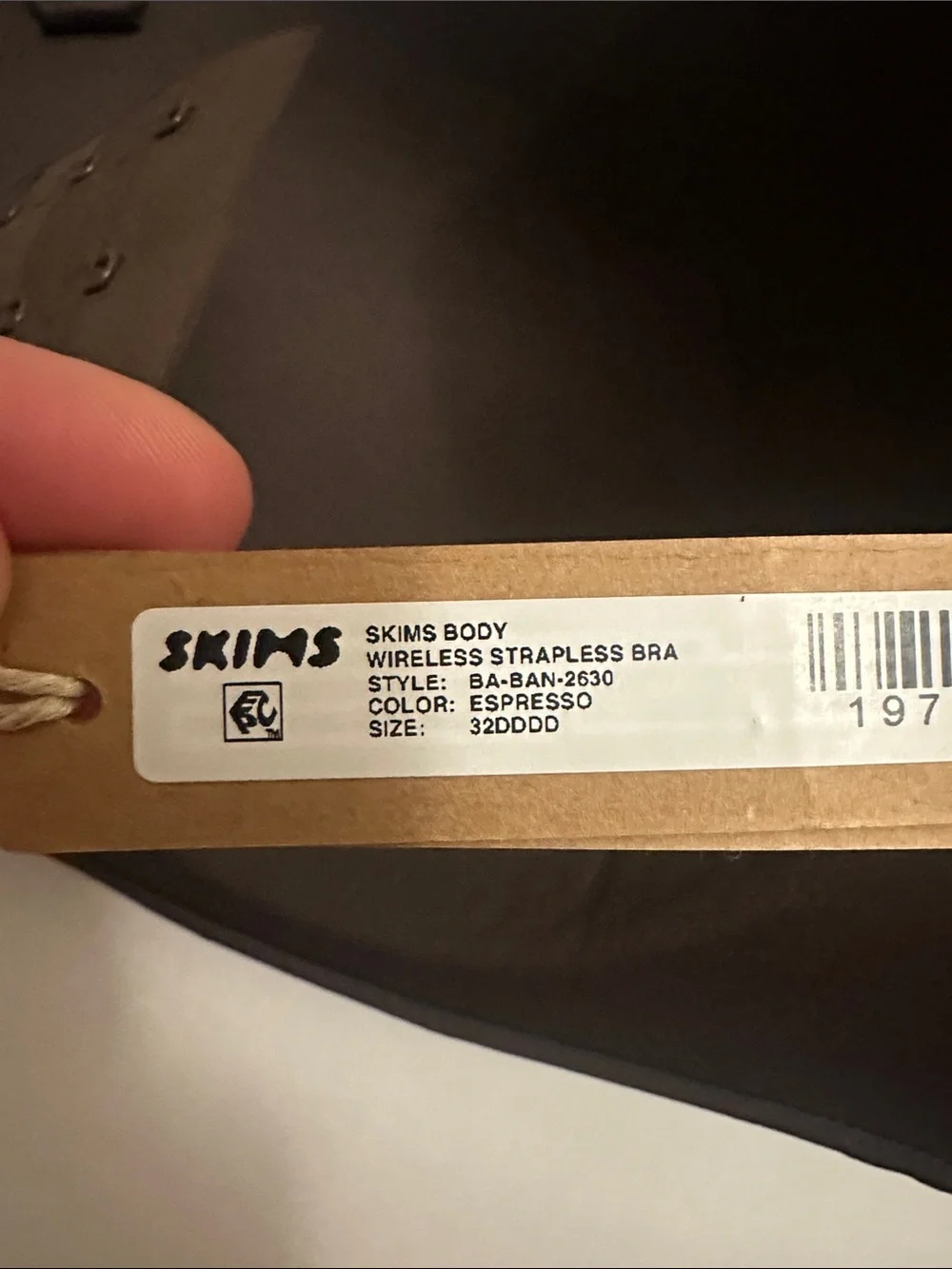 Skims Body Wireless Strapless Bra